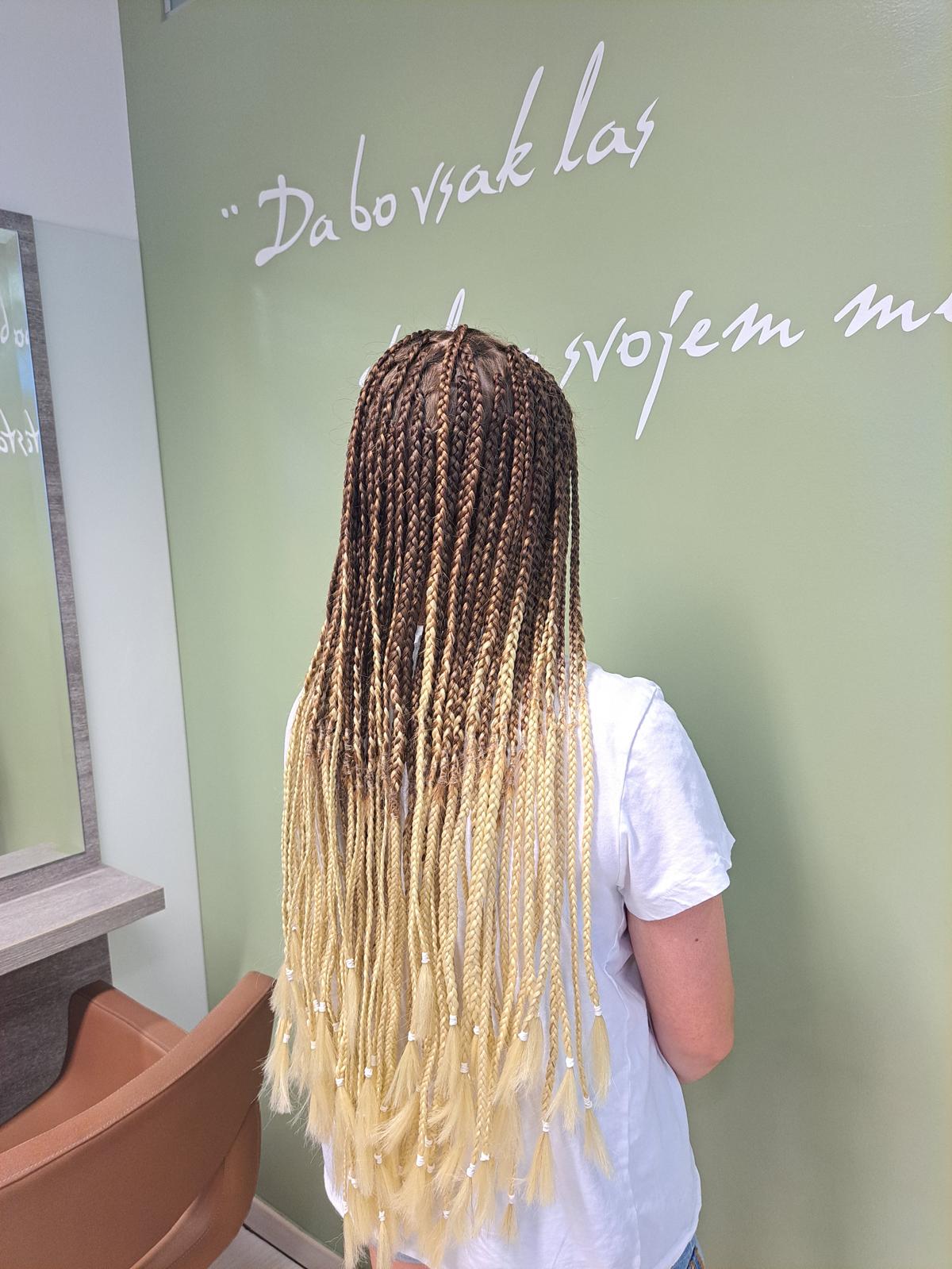 Notranjost frizerskega salona Mateja